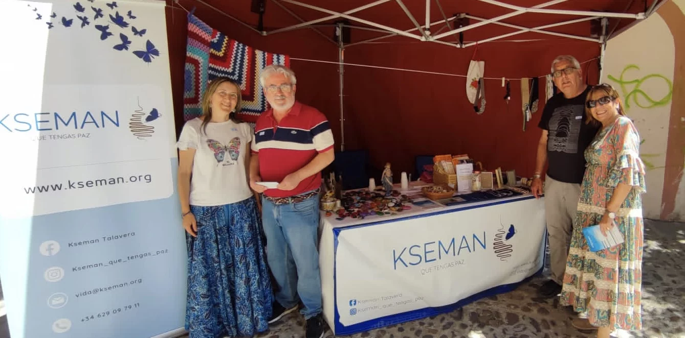 Asistencia al Mercadillo de San Jerónimo