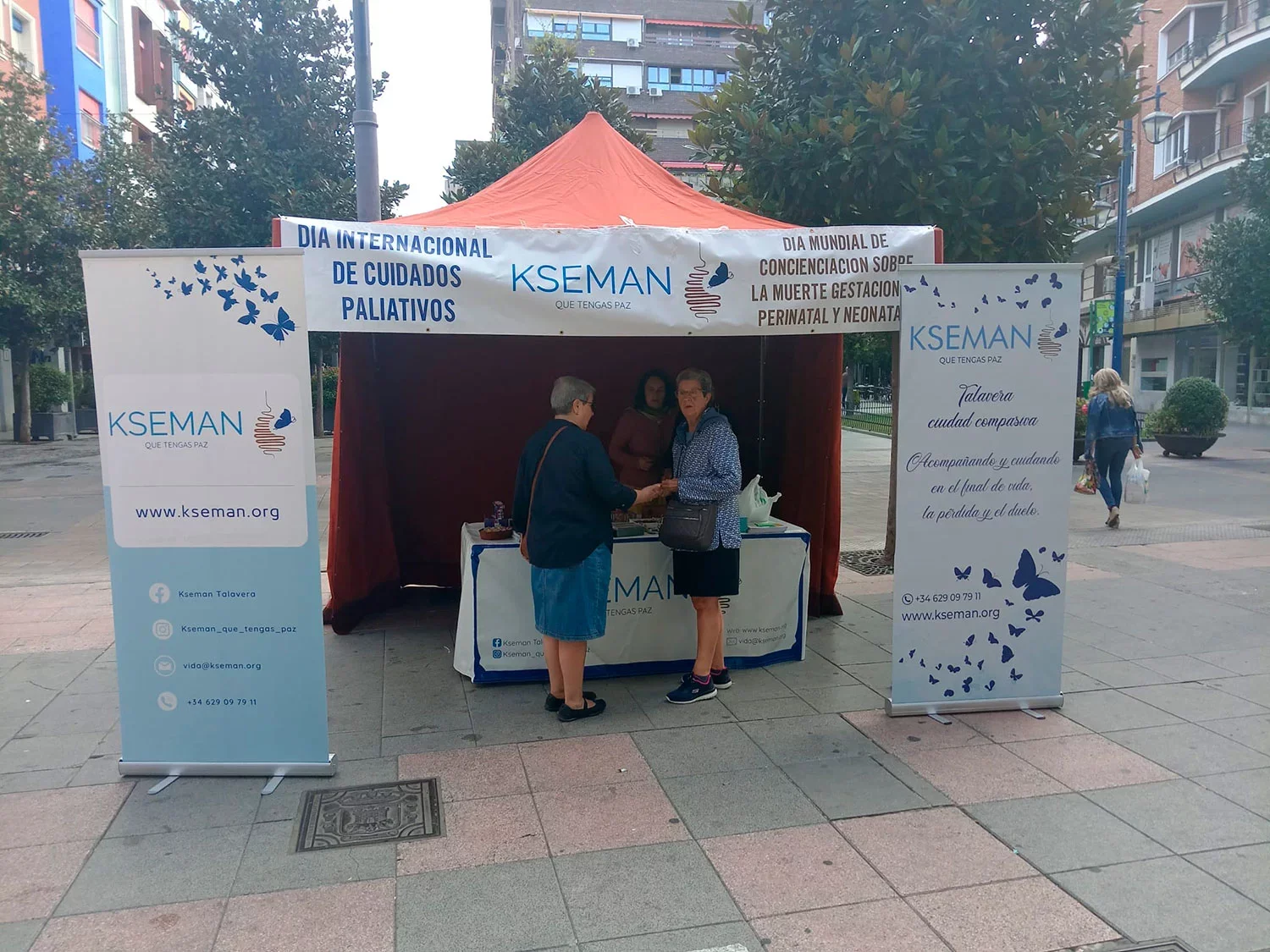 Stand Día Internacional de Cuidados Paliativos